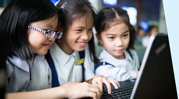 ร่วมมือ ร่วมใจ